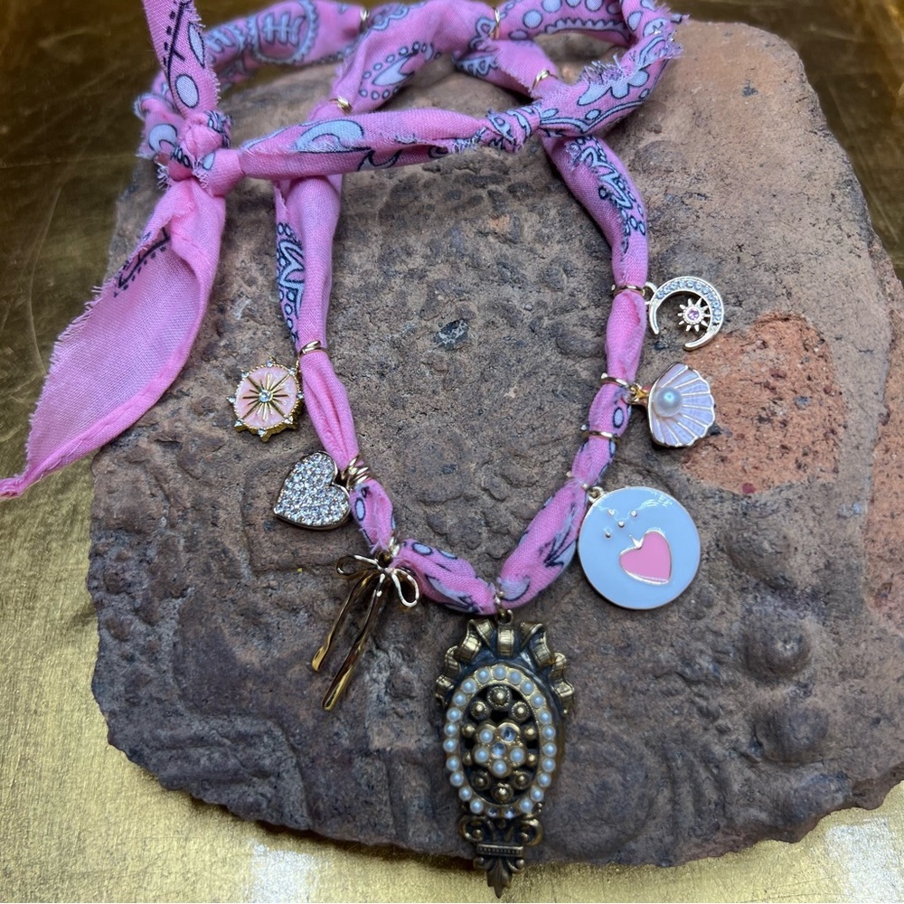Pink and Gold Tone Charm Pendant Bandana Necklace